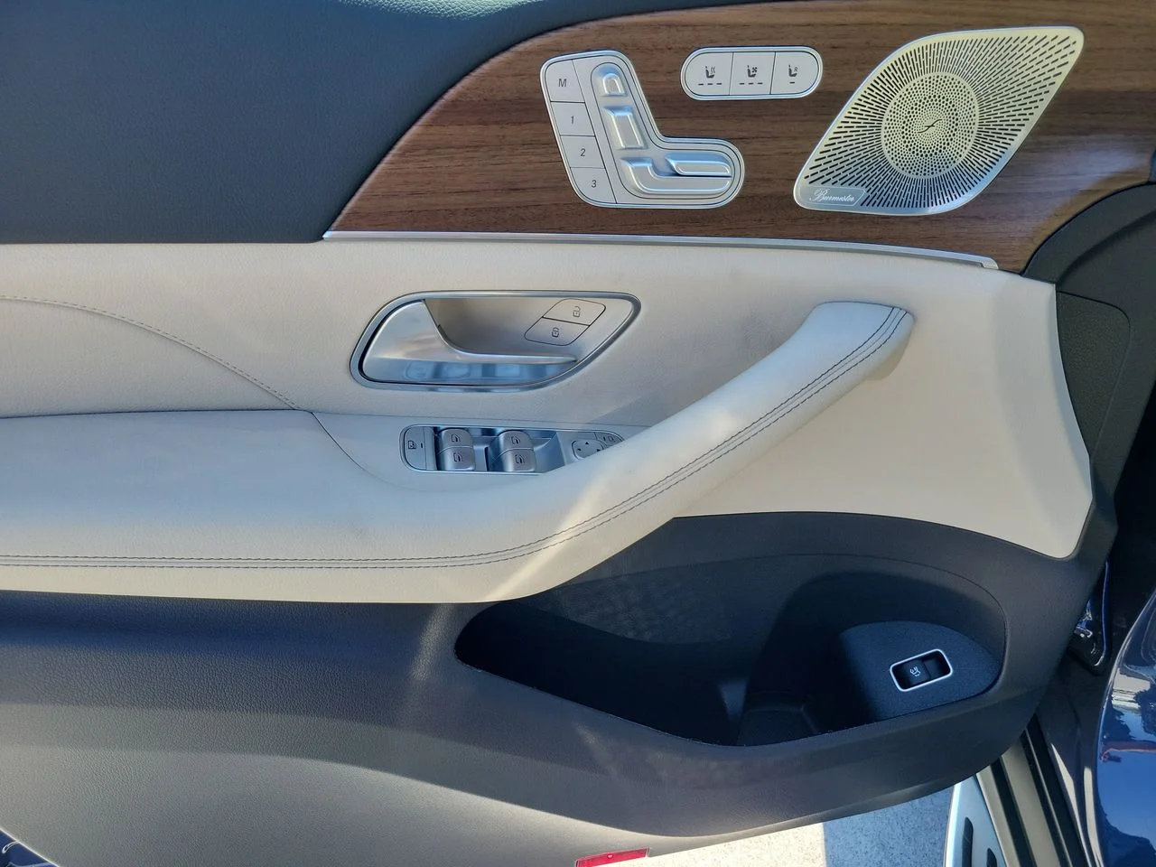 New 2026 Twilight Blue Metallic Mercedes-Benz GLE 450 image 19