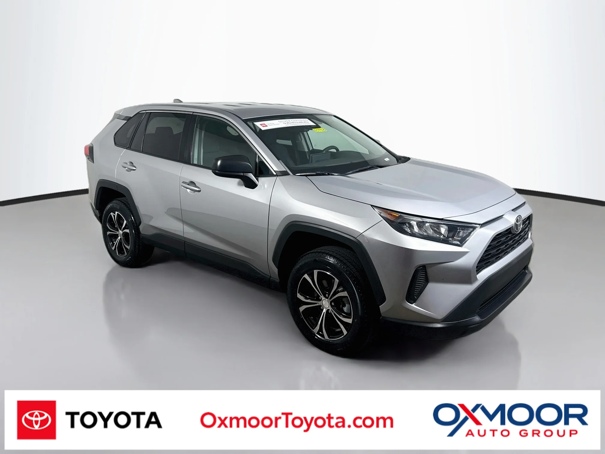 Certified Used 2022 Silver Sky Metallic Toyota LE image 1