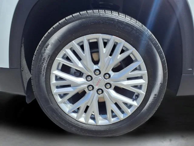 Used 2026 Summit White GMC Elevation image 20