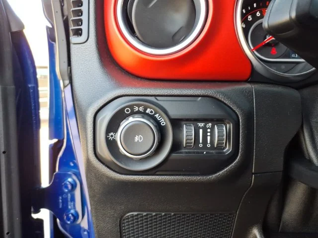 Used 2019 Blue Jeep Unlimited Rubicon image 23