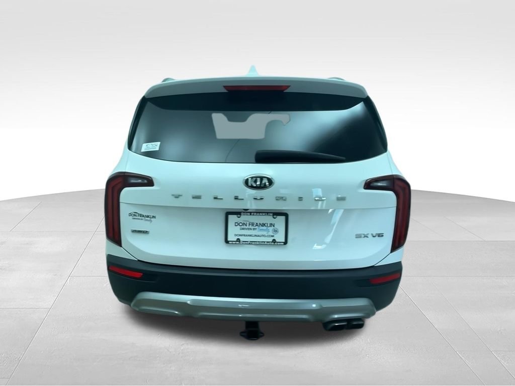 Used 2021 White Kia SX image 8
