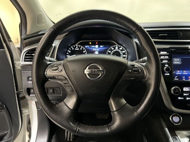Used 2020 White Nissan Platinum image 10