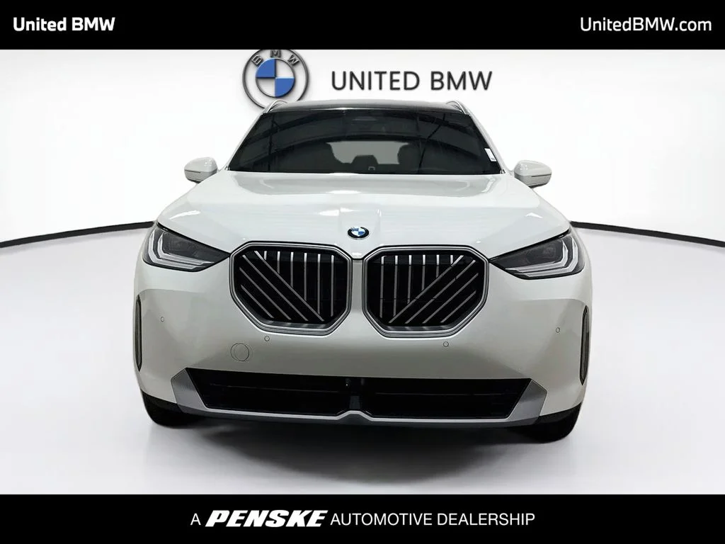 New 2026 Alpine White BMW 30 xDrive image 2