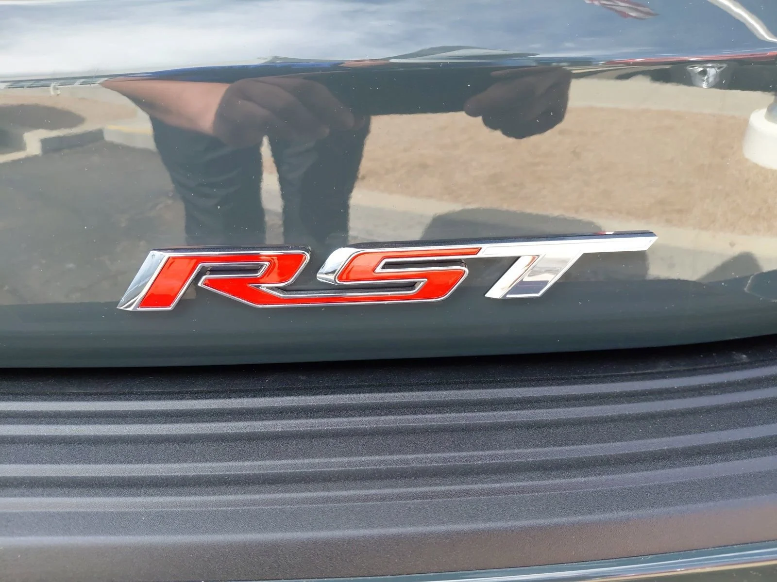 New 2026 Cypress Gray Chevrolet RST image 11