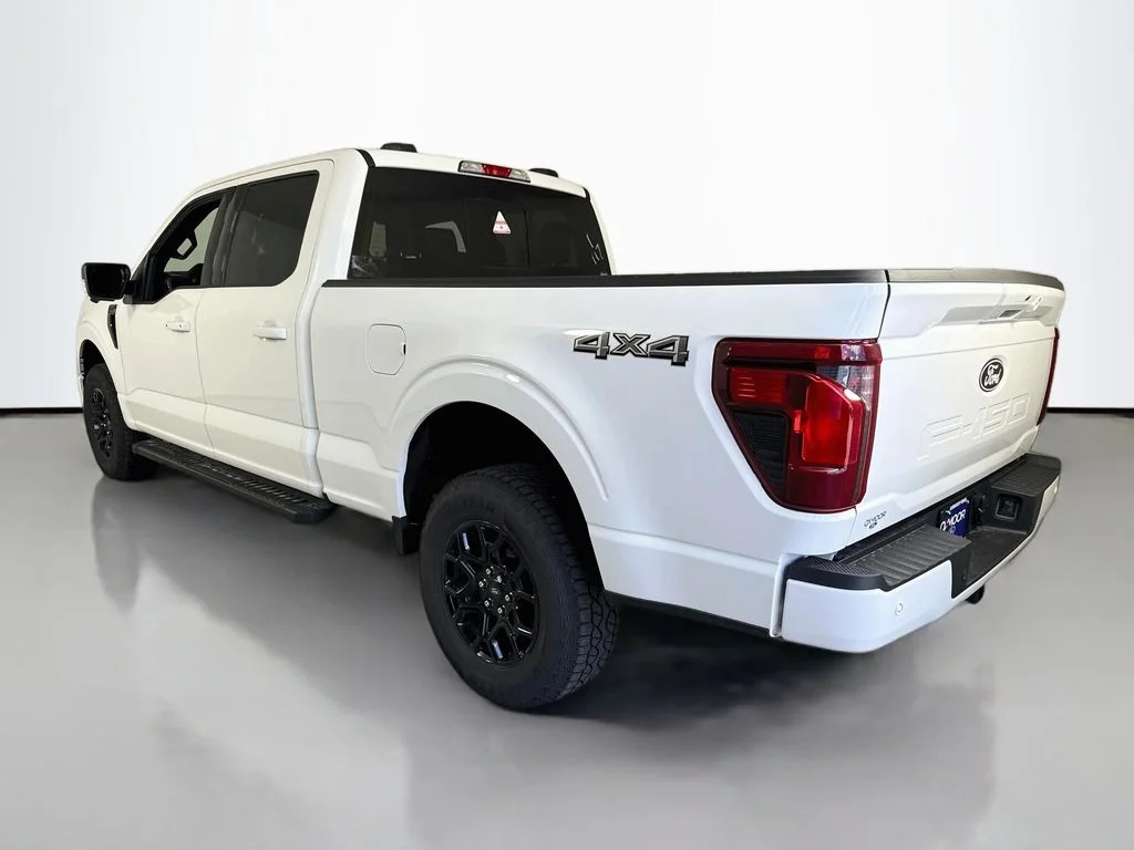 New 2026 Oxford White Ford XLT image 5