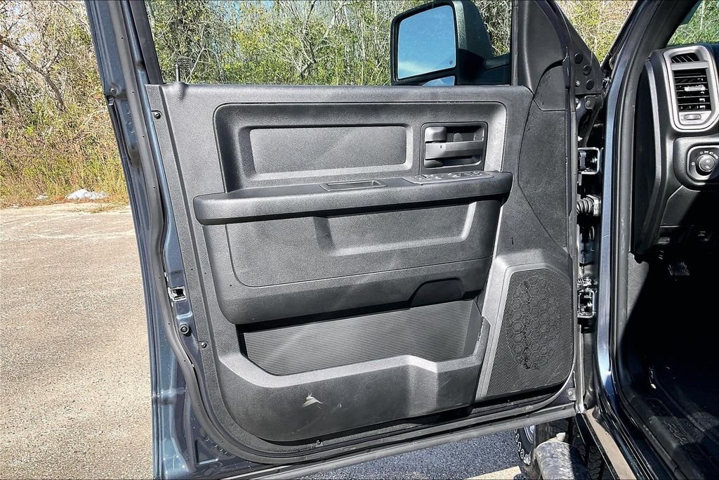 New 2026 Ram 2500 Tradesman 4D Crew Cab