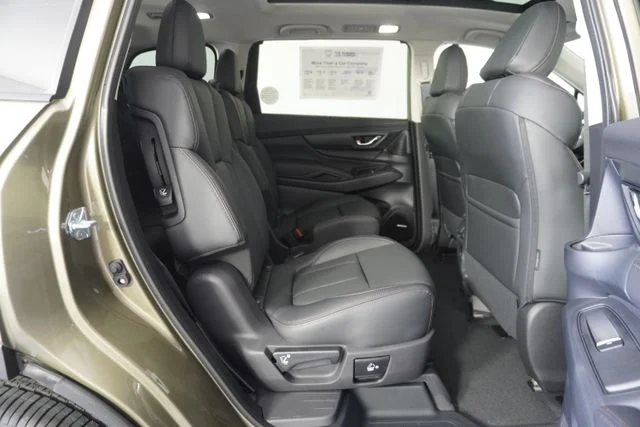 New 2026 AUTUMN GREEN METALLIC Subaru Limited Bronze Edition 7-Passenger image 28