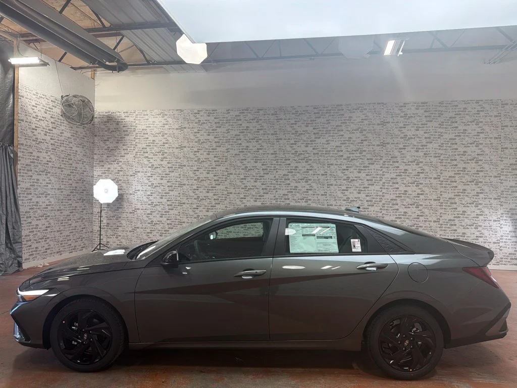 New 2026 Amazon Gray Hyundai SEL Sport Plus image 4