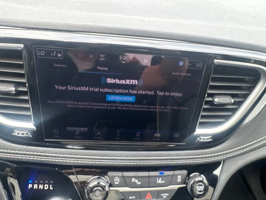 2025 Chrysler Pacifica Limited - Photo 39