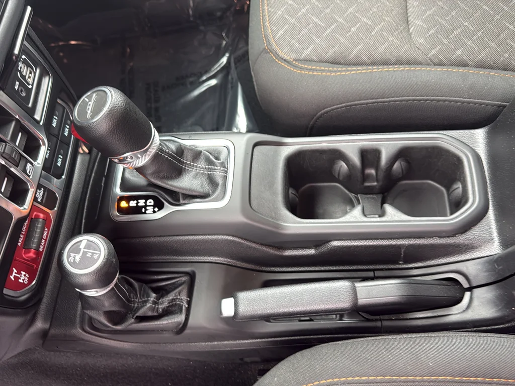 Used 2026 White Jeep Mojave image 21