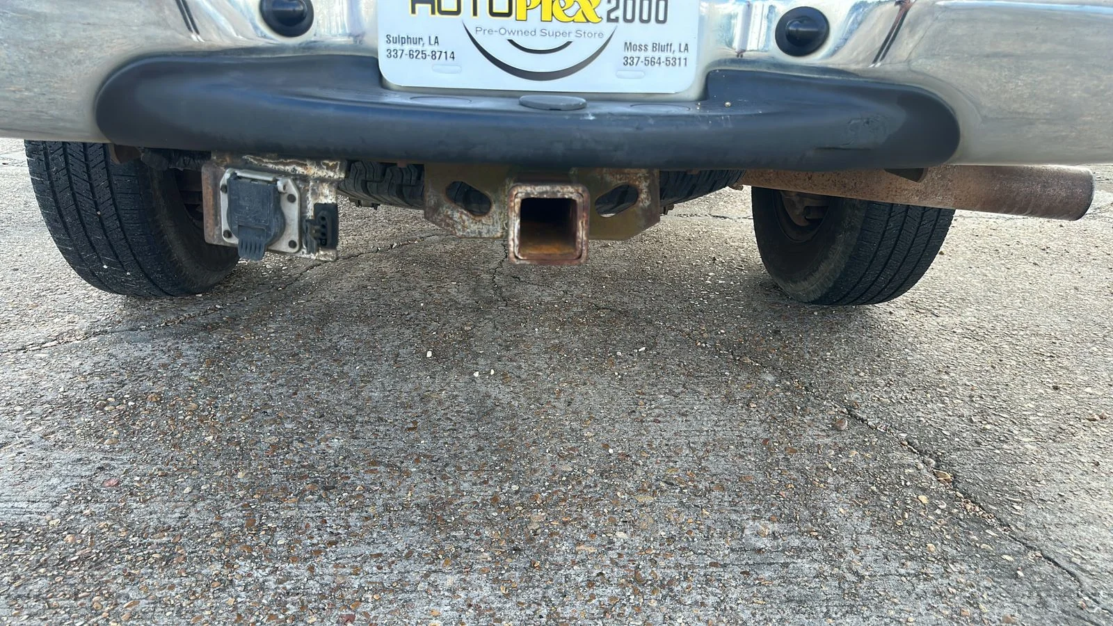 Used 2004 White Ford Lariat image 21