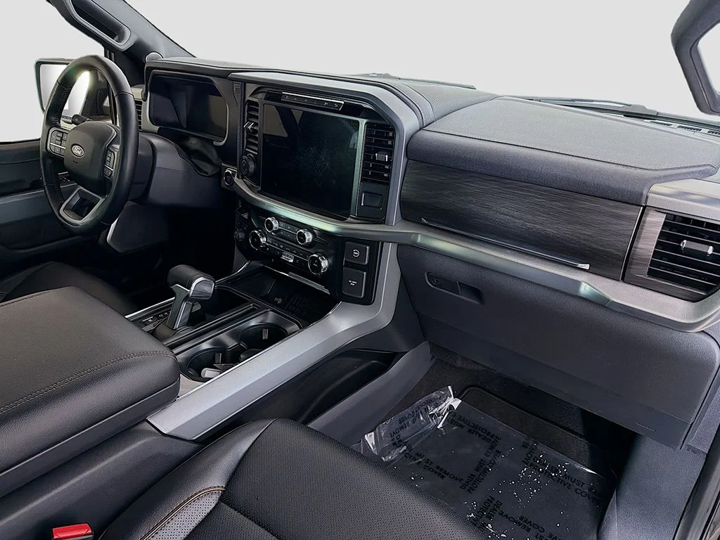 Used 2024 Agate Black Metallic Ford Lariat image 22