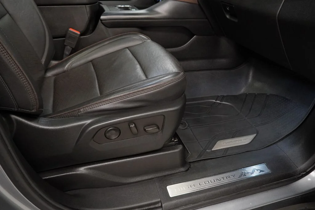 2023 Chevrolet Suburban High Country - Photo 40