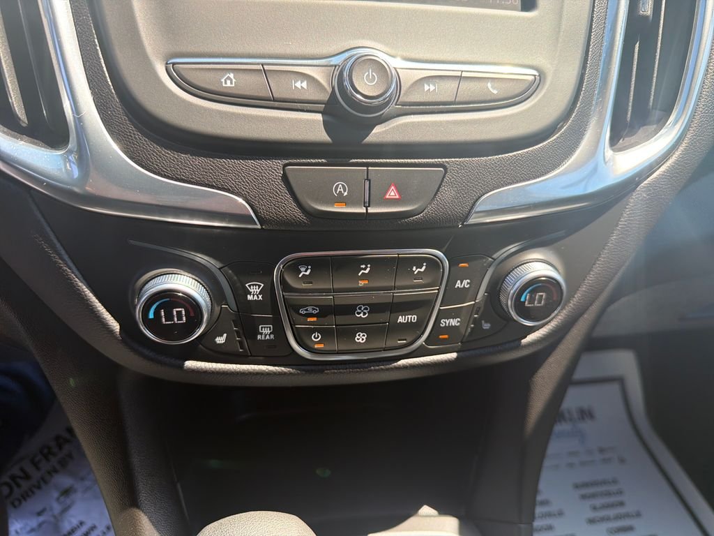 Used 2024 Gray Chevrolet LT image 20