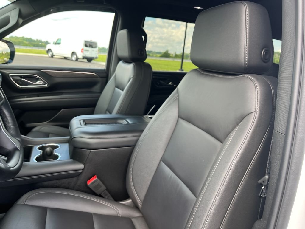 Used 2024 White Chevrolet LT image 12