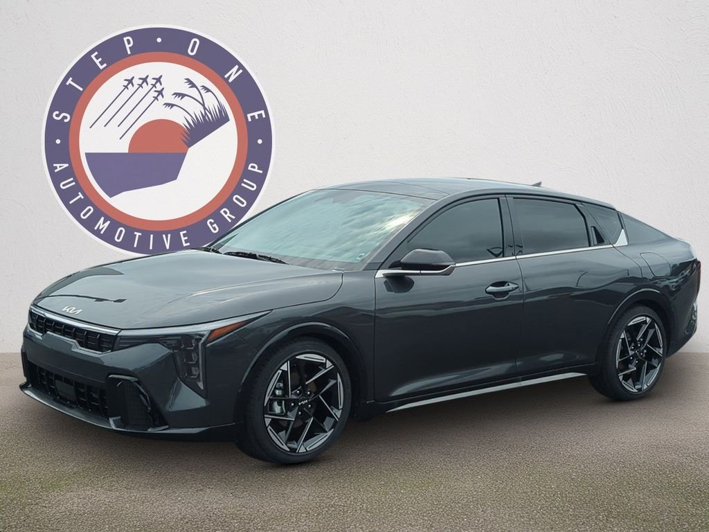 New 2026 Interstellar Gray Kia GT-Line image 2