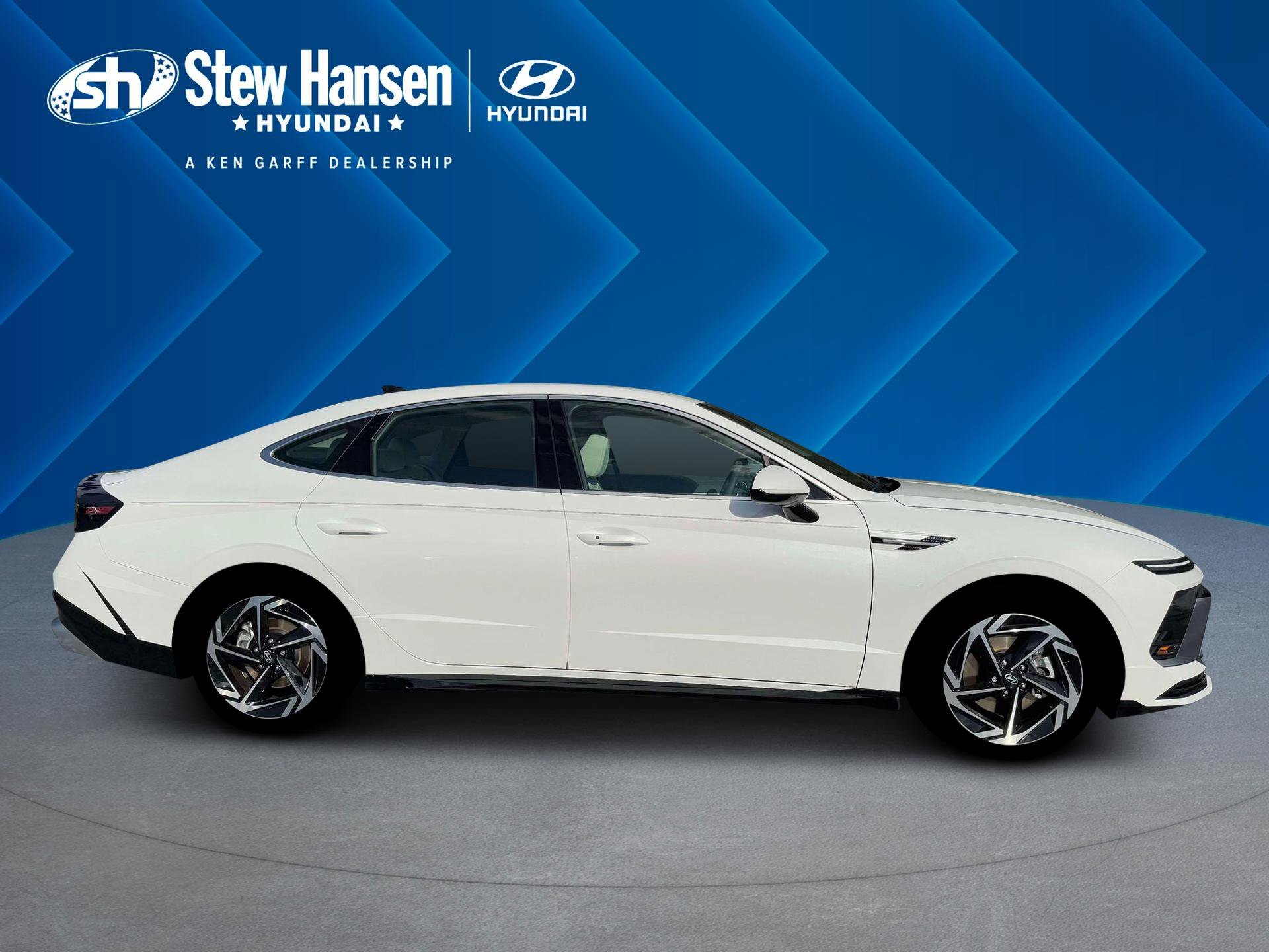 New 2026 Serenity White Hyundai SEL Sport image 9