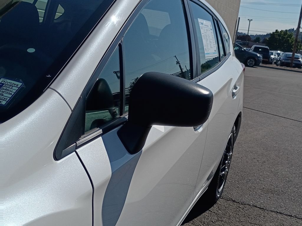 Used 2022 White Subaru HATCHBACK image 12