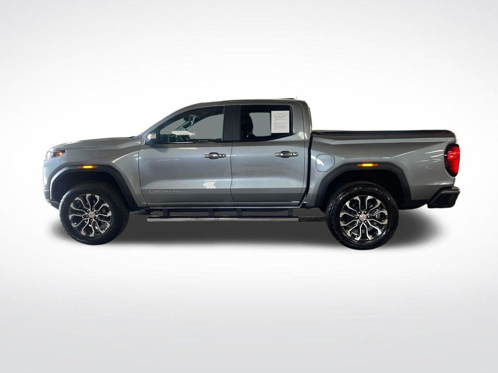 Used 2024 Silver GMC Denali image 2