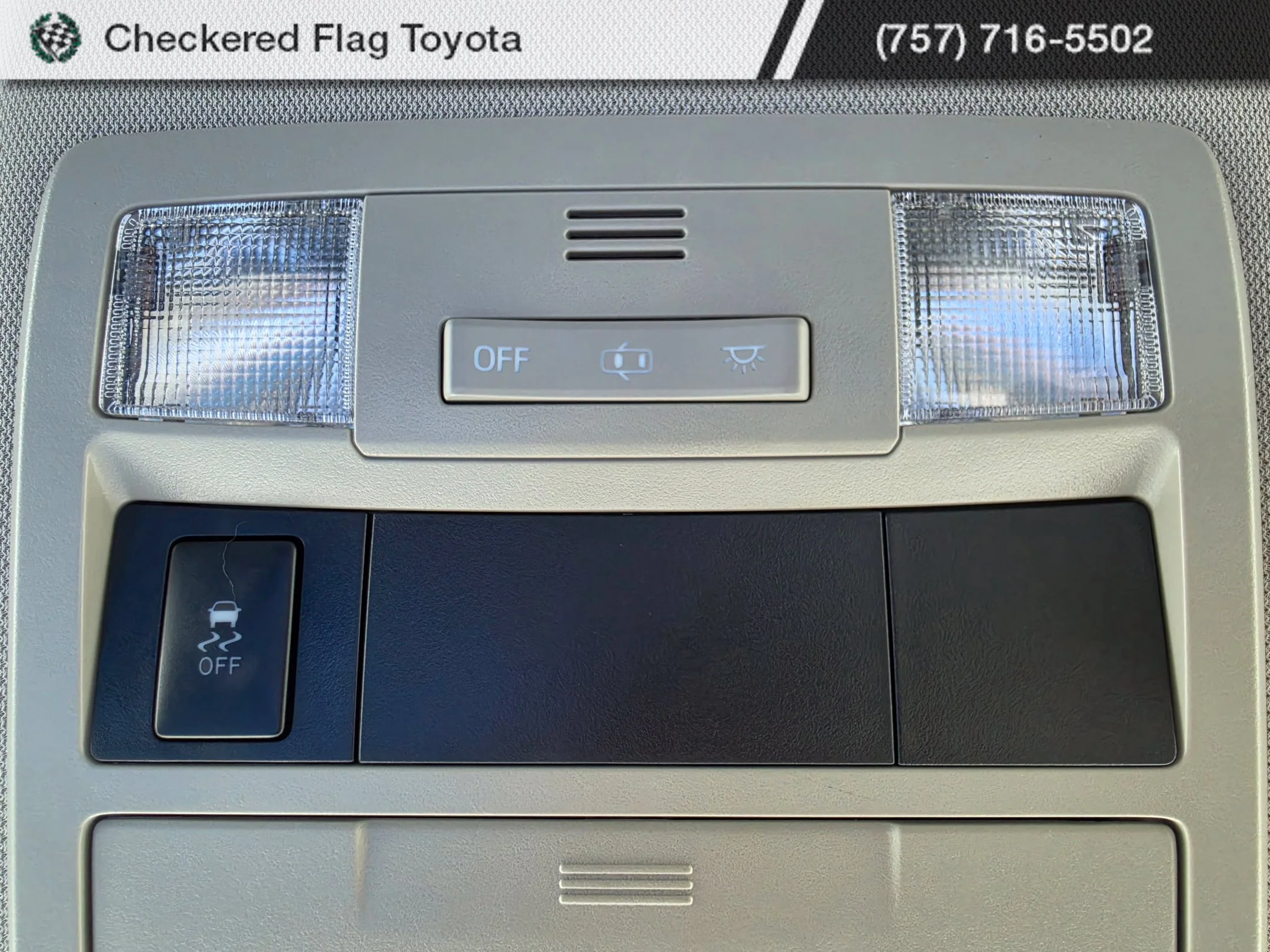 Used 2019 Silver Sky Metallic Toyota SR image 10