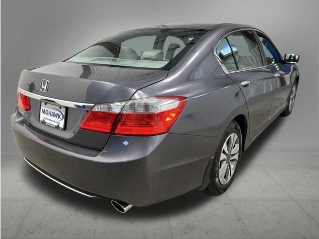 Used 2015 Modern Steel Metallic Honda LX image 5