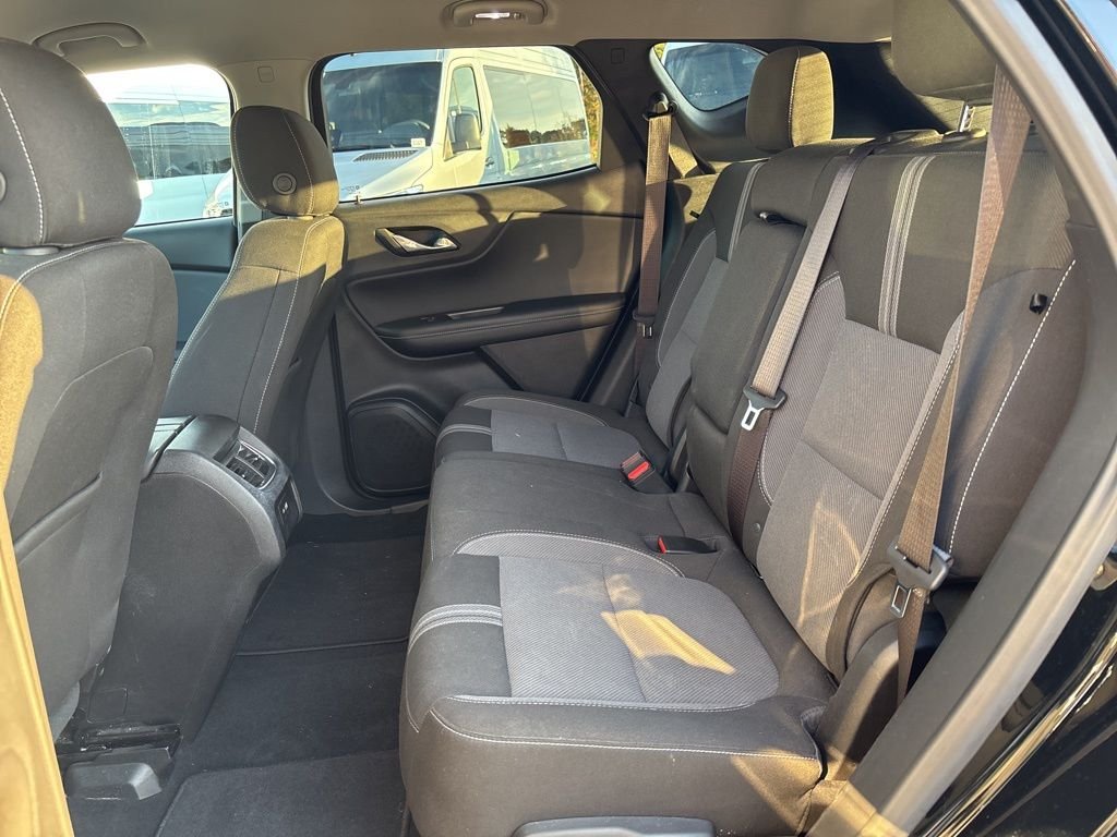 Used 2025 Black Chevrolet LT image 22