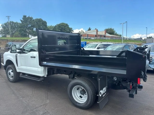 2026 Ford F-350 Super Duty Chassis Cab XL - Photo 5