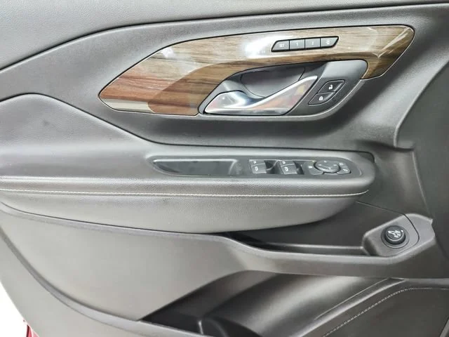Used 2019 RED QUARTZ TINTCOAT GMC Denali image 40