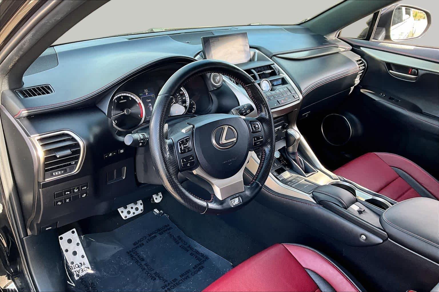 Used 2017 Obsidian Lexus  image 18