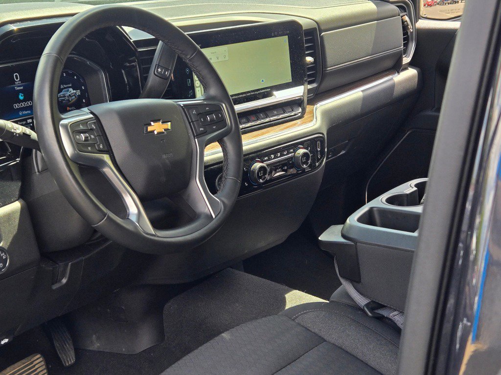 2024 Chevrolet Silverado 1500 LT - Photo 24