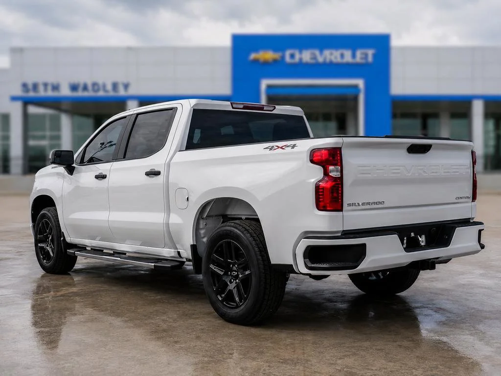 New 2026 Summit White Chevrolet Custom image 5