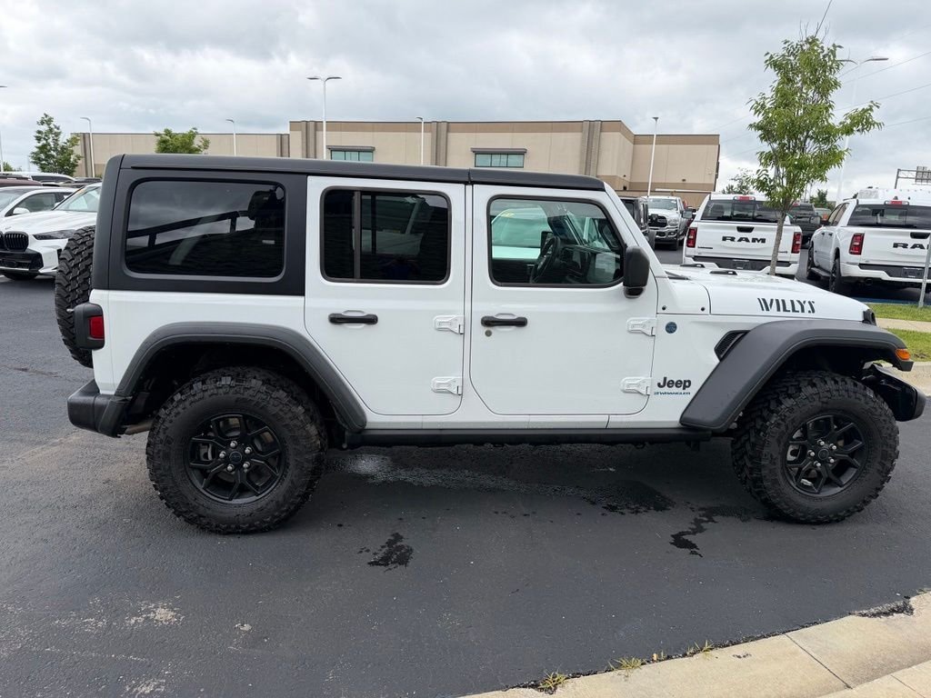 Used 2025 White/off-white Jeep Willys 4xe image 1