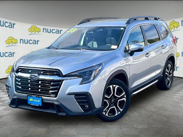 Used 2023 Ice Silver Metallic Subaru Limited image 12