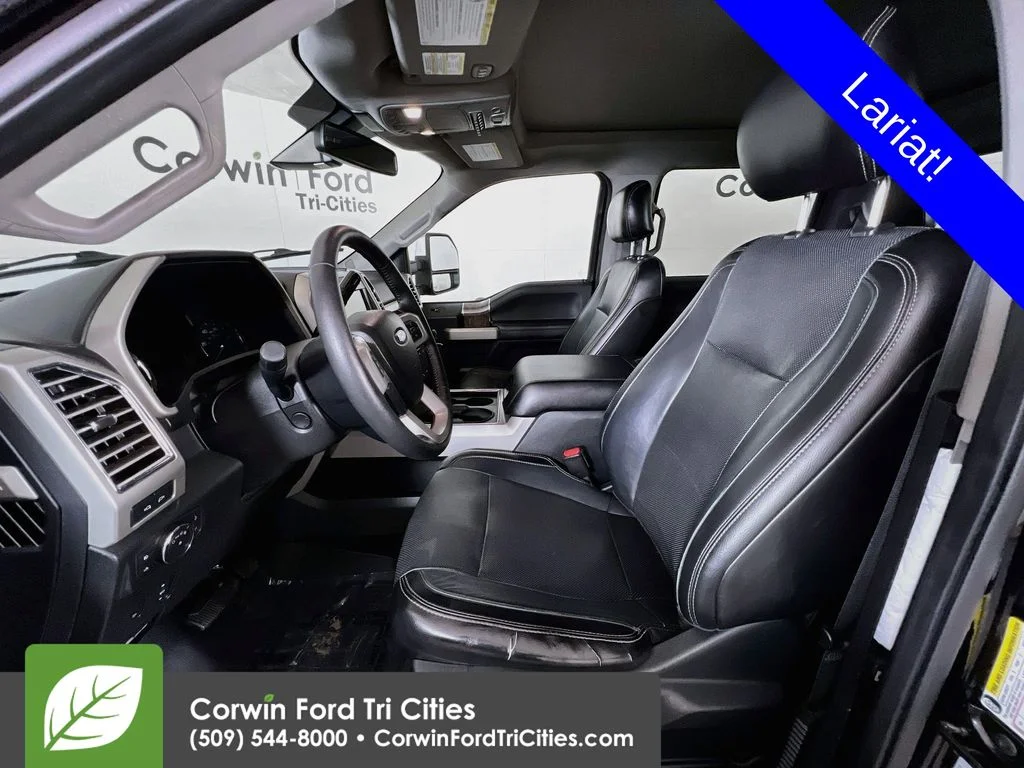 Used 2017 Shadow Black Ford Lariat image 24