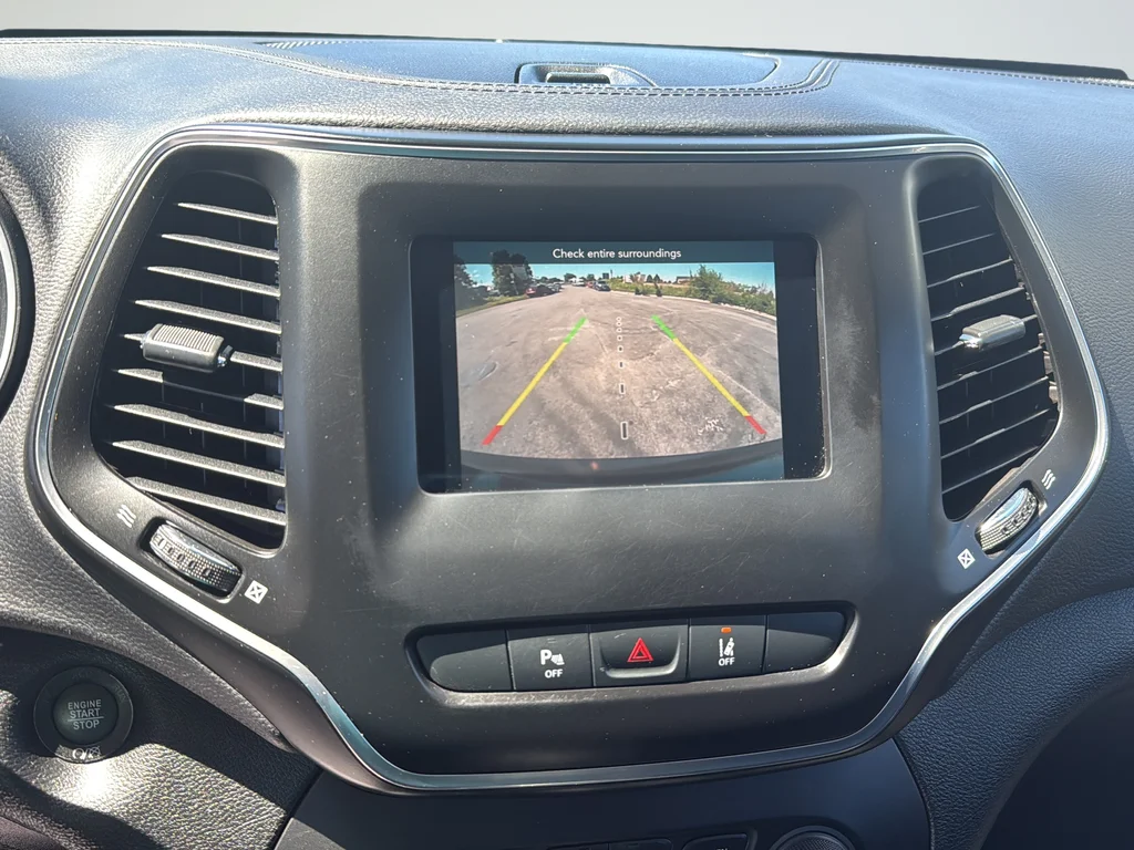 Certified Used 2021 Gray Jeep Latitude Plus image 13