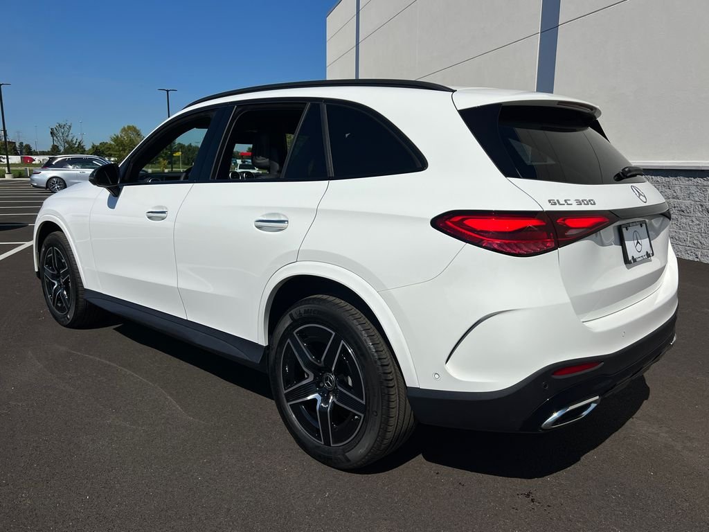 Certified Used 2025 White Mercedes-Benz GLC 300 image 5