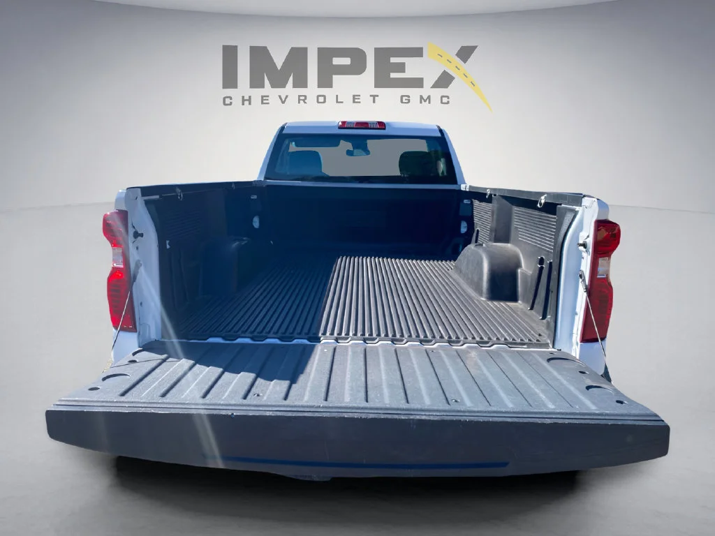 Used 2025 Summit White Chevrolet WT image 25
