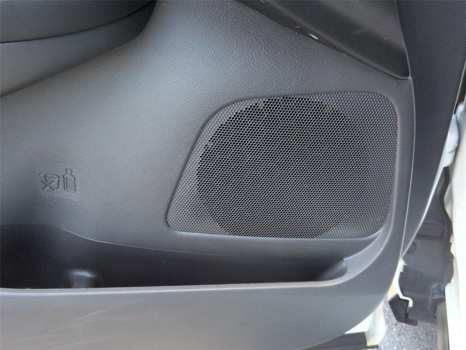 Used 2023 Pearl White Tricoat Nissan SV image 17