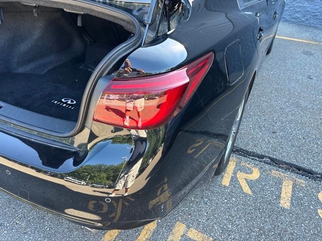 Used 2023 Black INFINITI LUXE image 8