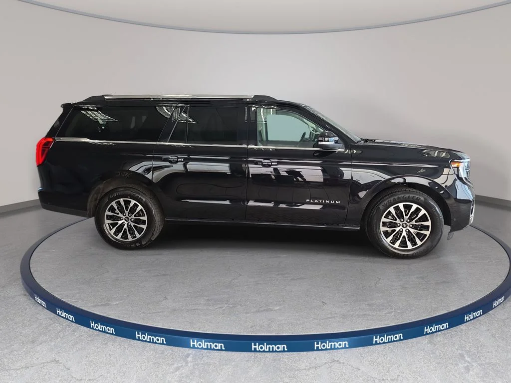 Used 2025 Agate Black Metallic Ford Platinum image 5