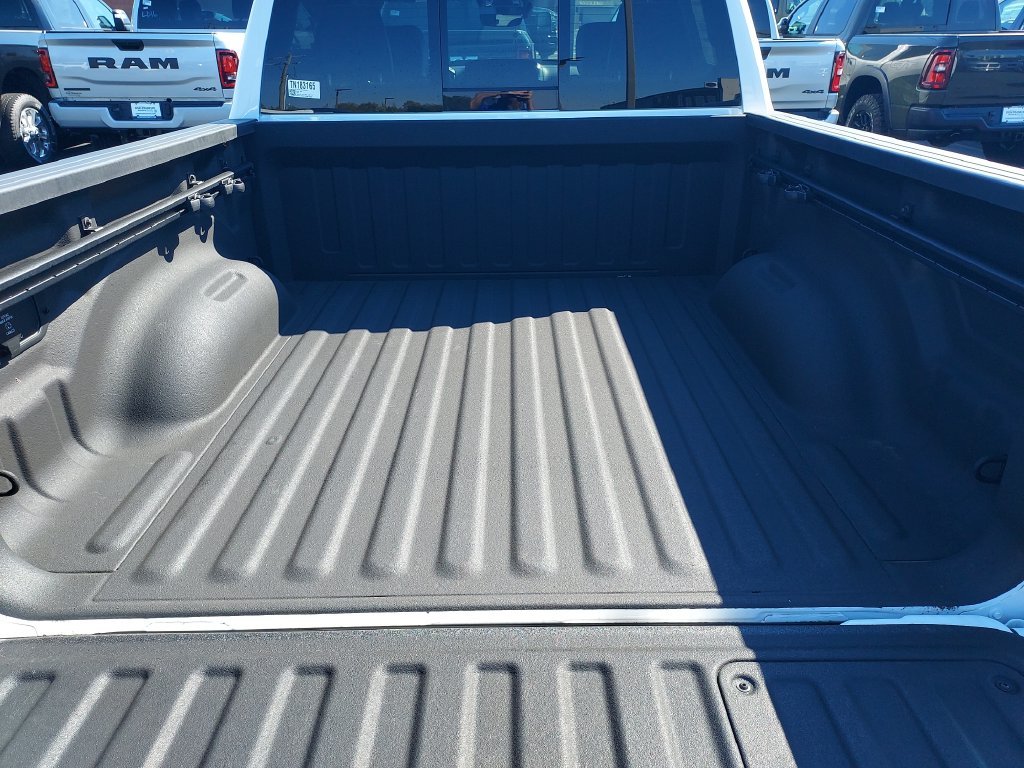 2026 RAM 1500 Laramie - Photo 9