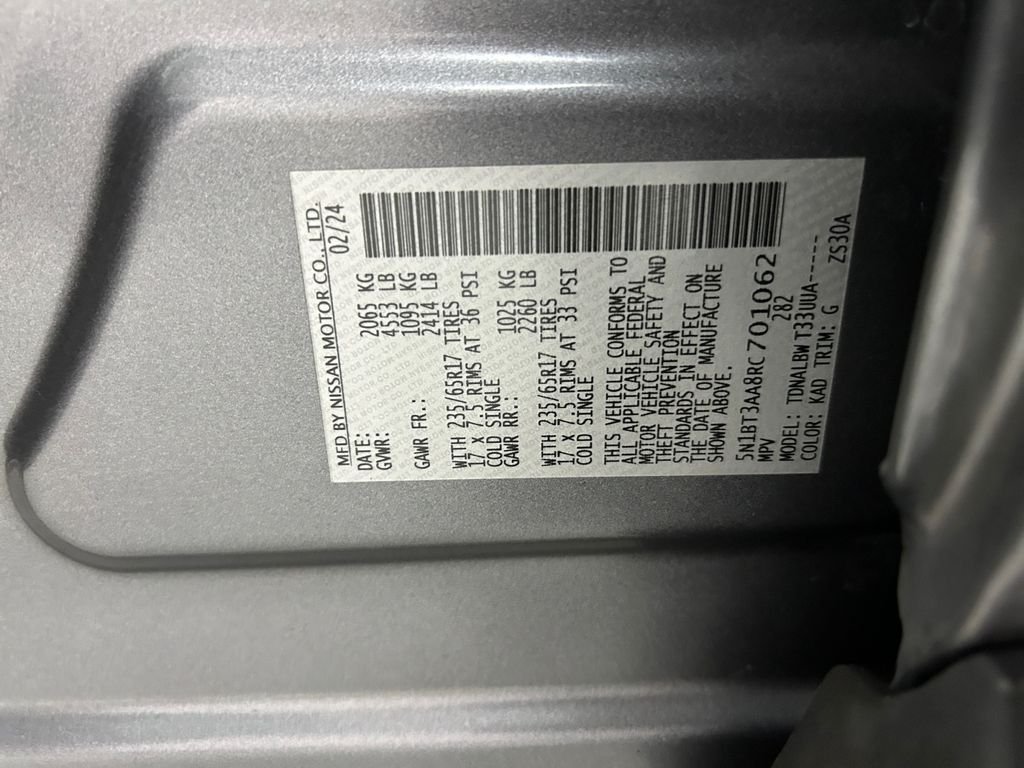 Used 2024 Gray Nissan S image 20