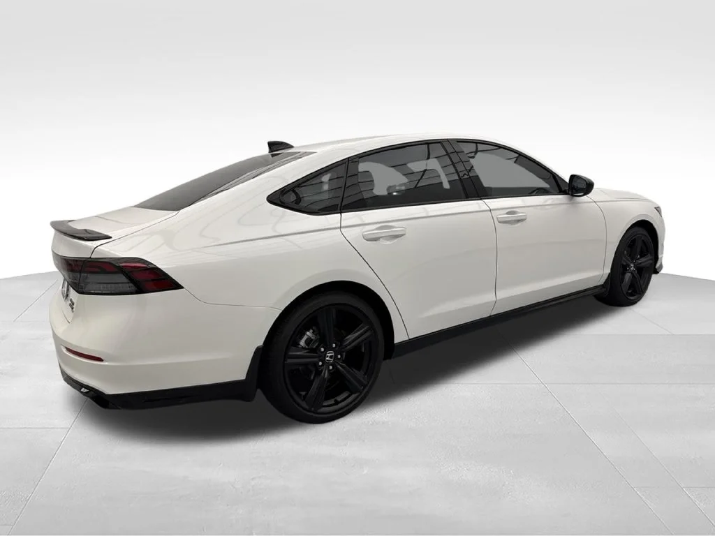 New 2026 Platinum White Pearl Honda Sport-L image 13