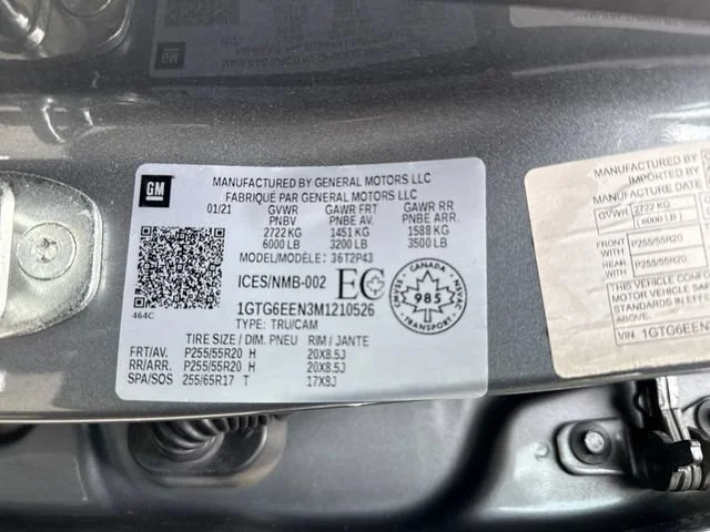 Used 2021 Steel Metallic GMC Denali image 16
