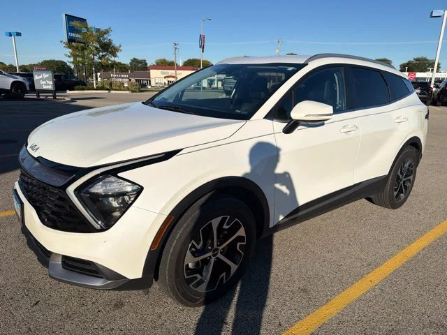 Used 2023 White Kia EX image 8