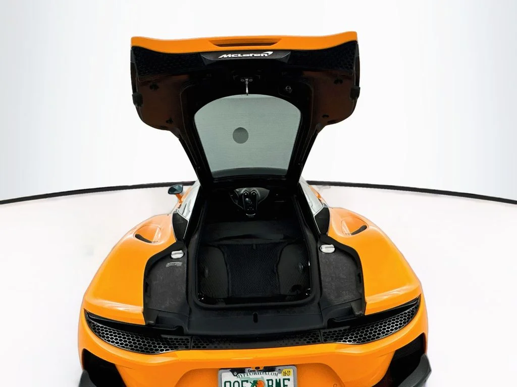 Used 2021 Orange McLaren Base image 27