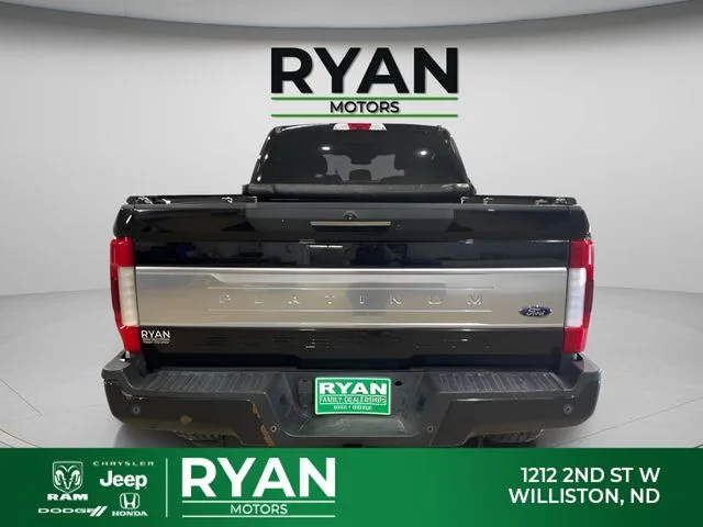 Used 2017 Black Ford Platinum image 4