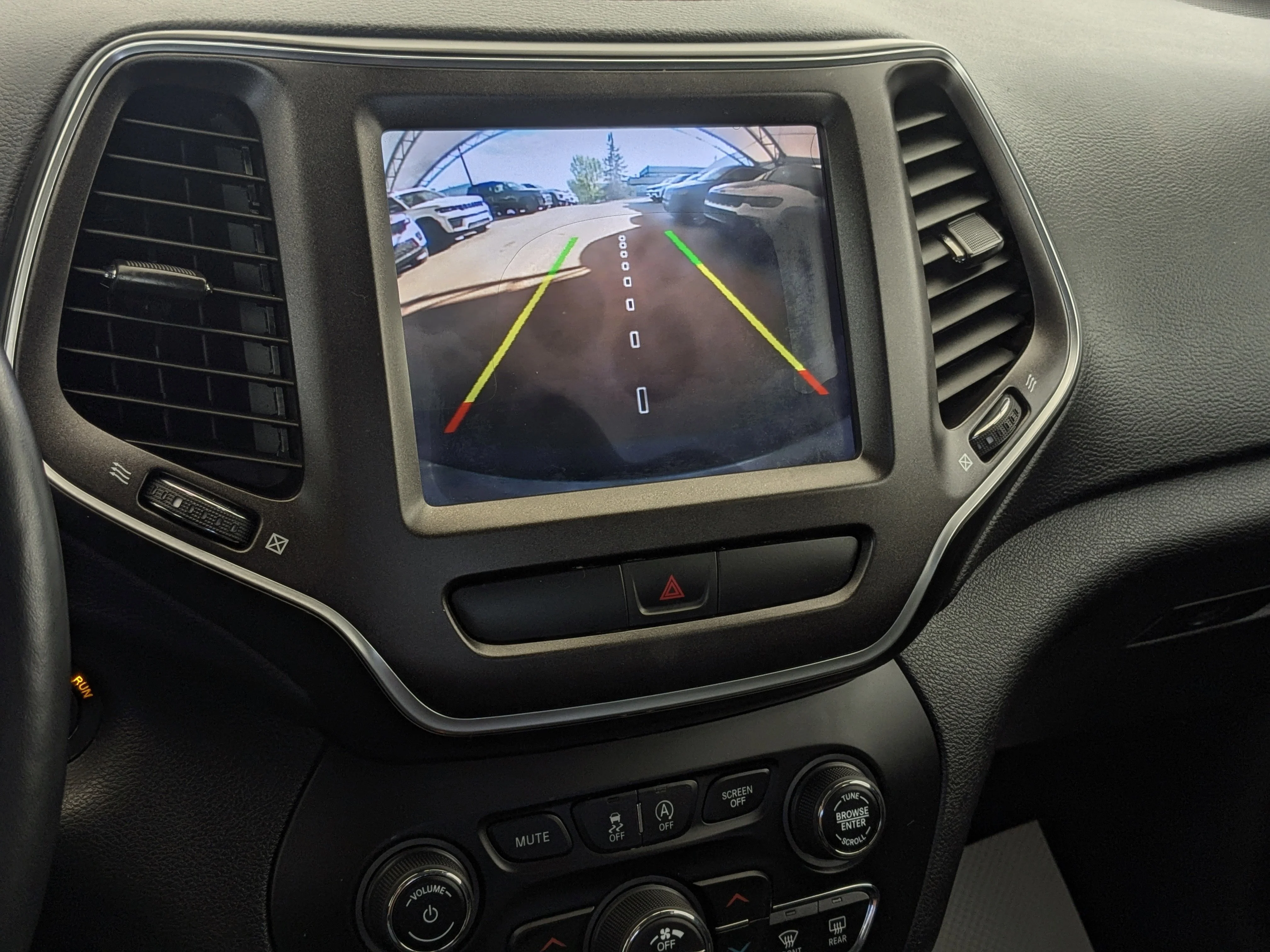Used 2019 Grey Jeep Trailhawk Elite - Nappa Leather - Command View Sunroof - Trailer Tow - Heated & Cooled Seats image 23