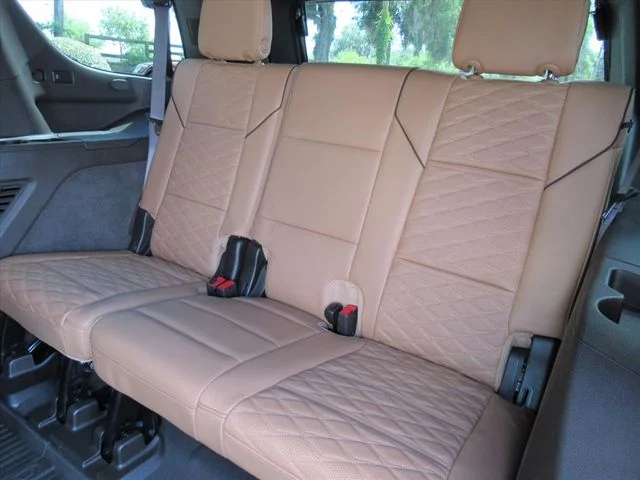 Used 2024 Red Cadillac Sport image 40