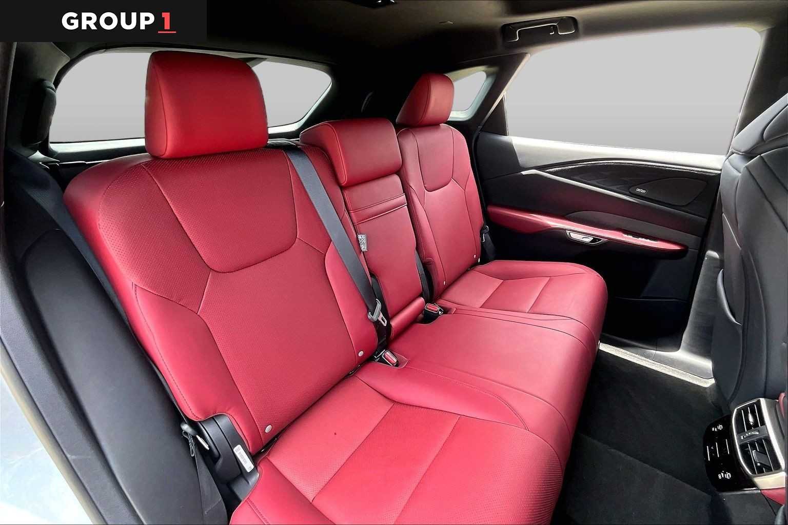 Used 2023 Iridium Lexus F SPORT Handling image 18
